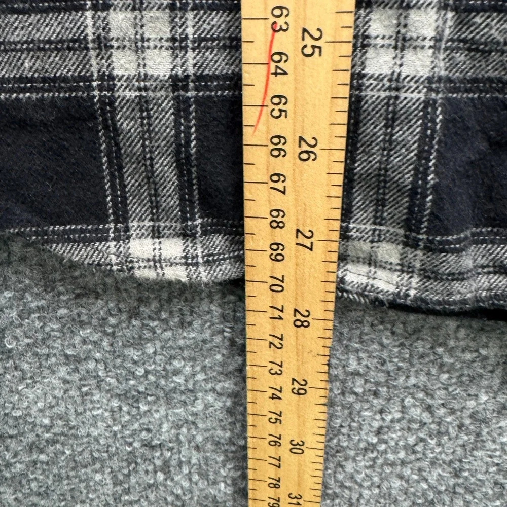 Banana Republic Standard Fit Flannel Button Shirt Mens M Black Plaid Casual